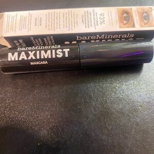 bareMinerals Volumizing Black Mascara